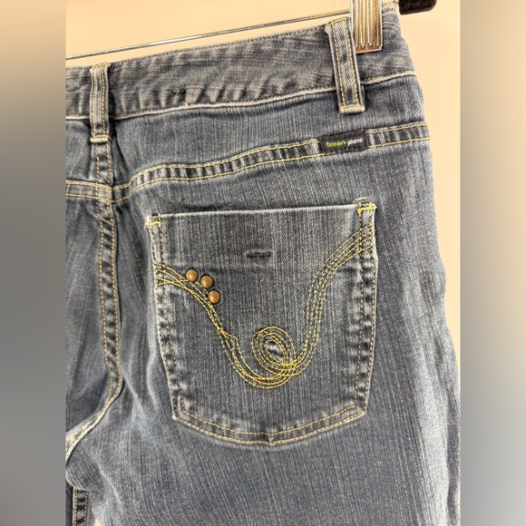 EUC Bossini Jeans Dark Wash Jeans - Picture 7 of 7